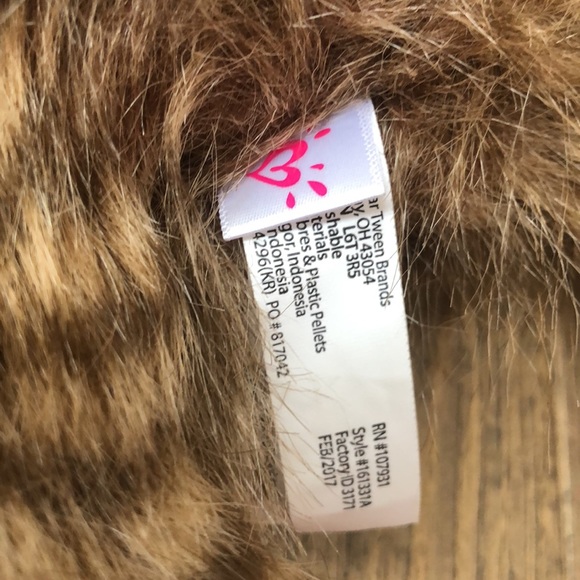 Justice Sloth Plushie - Picture 2 of 2